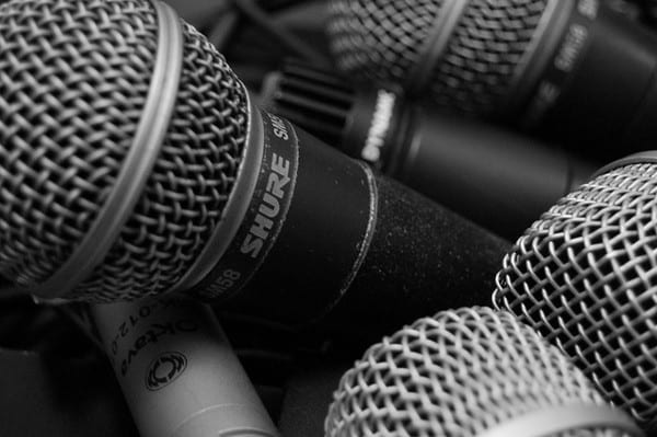 Creative Commons: https://j.mp/1d8rLt9